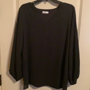 Black v neck top
